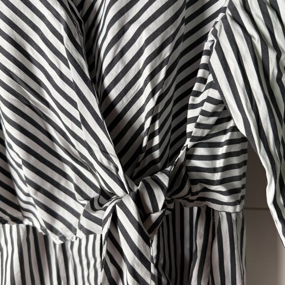 Chico's Black Label Wrap Shirt Black & White Stripe Size 2 Cotton Blend - Picture 6 of 9